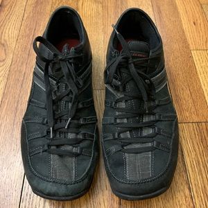 SKETCHERS Men’s athletic shoes. Size 8.5.